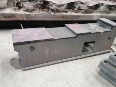 特大型打砂設備，對所有特大型金屬件表面打砂清除表面雜質